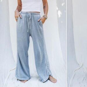 Three Birds Nest Wide leg pant - small